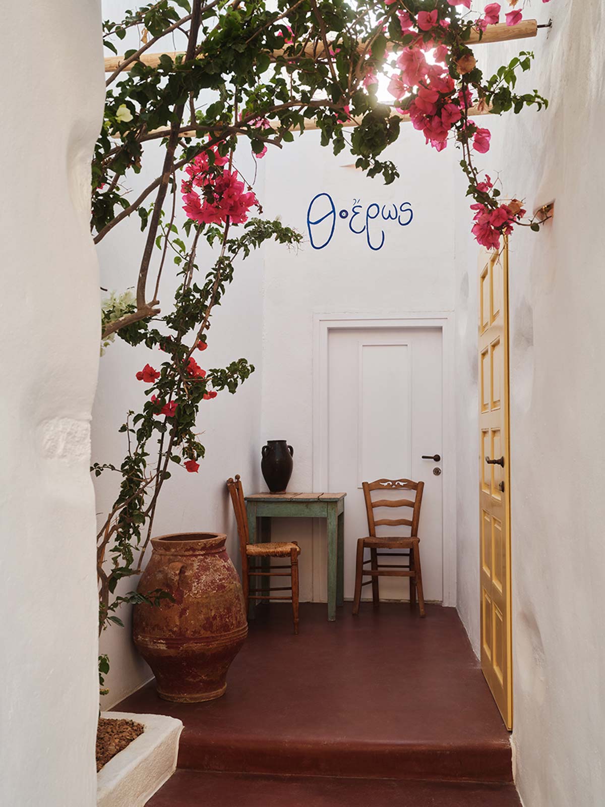 Bardót, Antiparos, Greece 03
