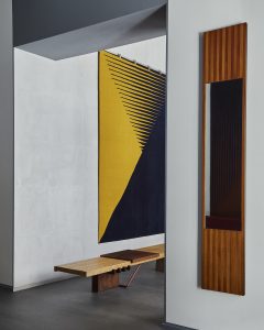 ГЕОМЕТРИЯ |  МАРКО ЛАВИТ, Вид установки.  Galleria Rossella Colombari, октябрь 2023 г. Фото Кристофера Гиольди.