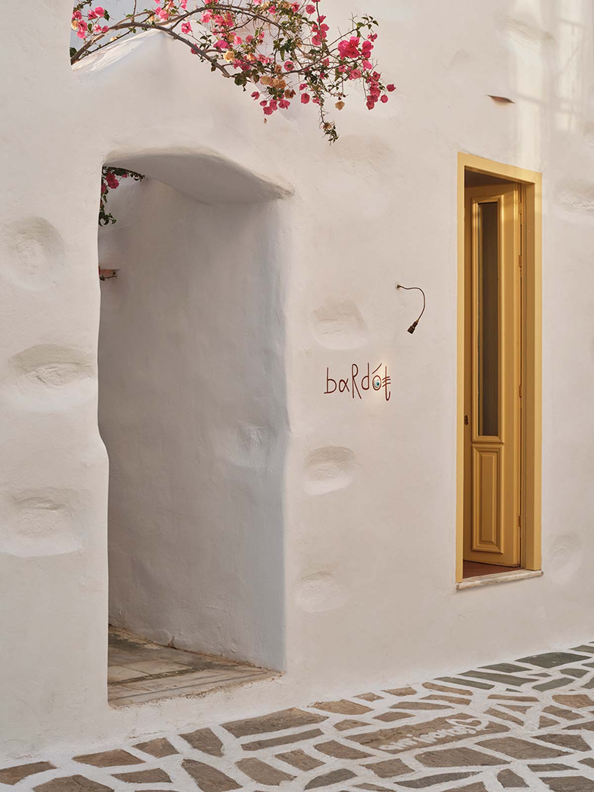 Bardót, Antiparos, Greece 02
