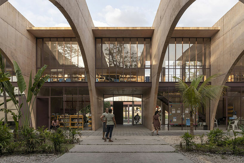 Сообщество Centro Colaboración Arquitectonica