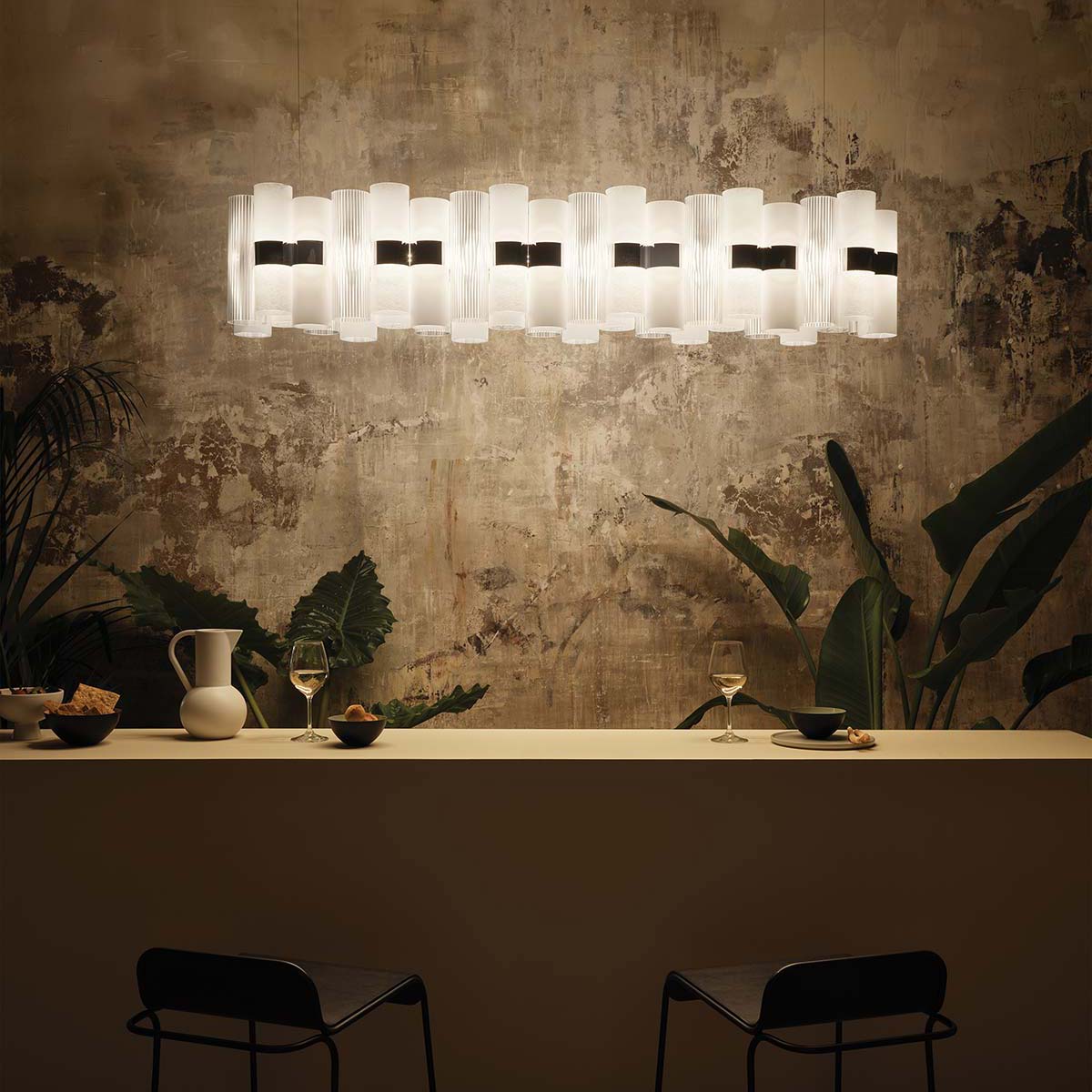 La Lollo Linear от Slamp, дизайн Лоренцы Боццоли - Фото © Thomas Pagani