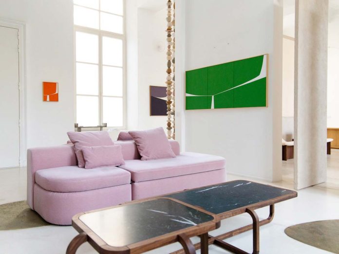 Амели, Maison d'Art, Париж