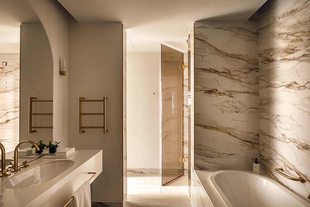 08_Rome-Ambasicatori_Guest-Bathroom