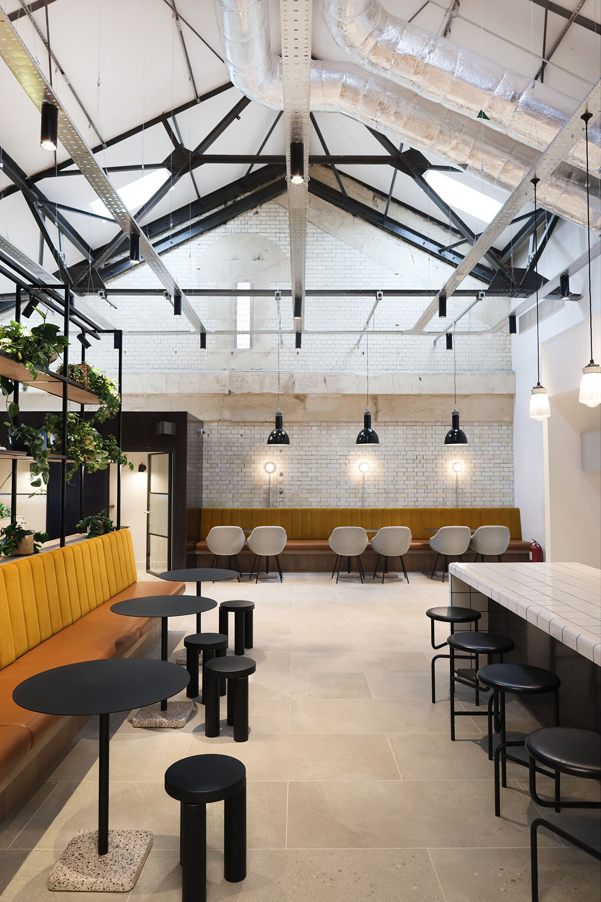 Generator Building by Clockwise, design by MoreySmith - photo © Fiona Smallshaw 4