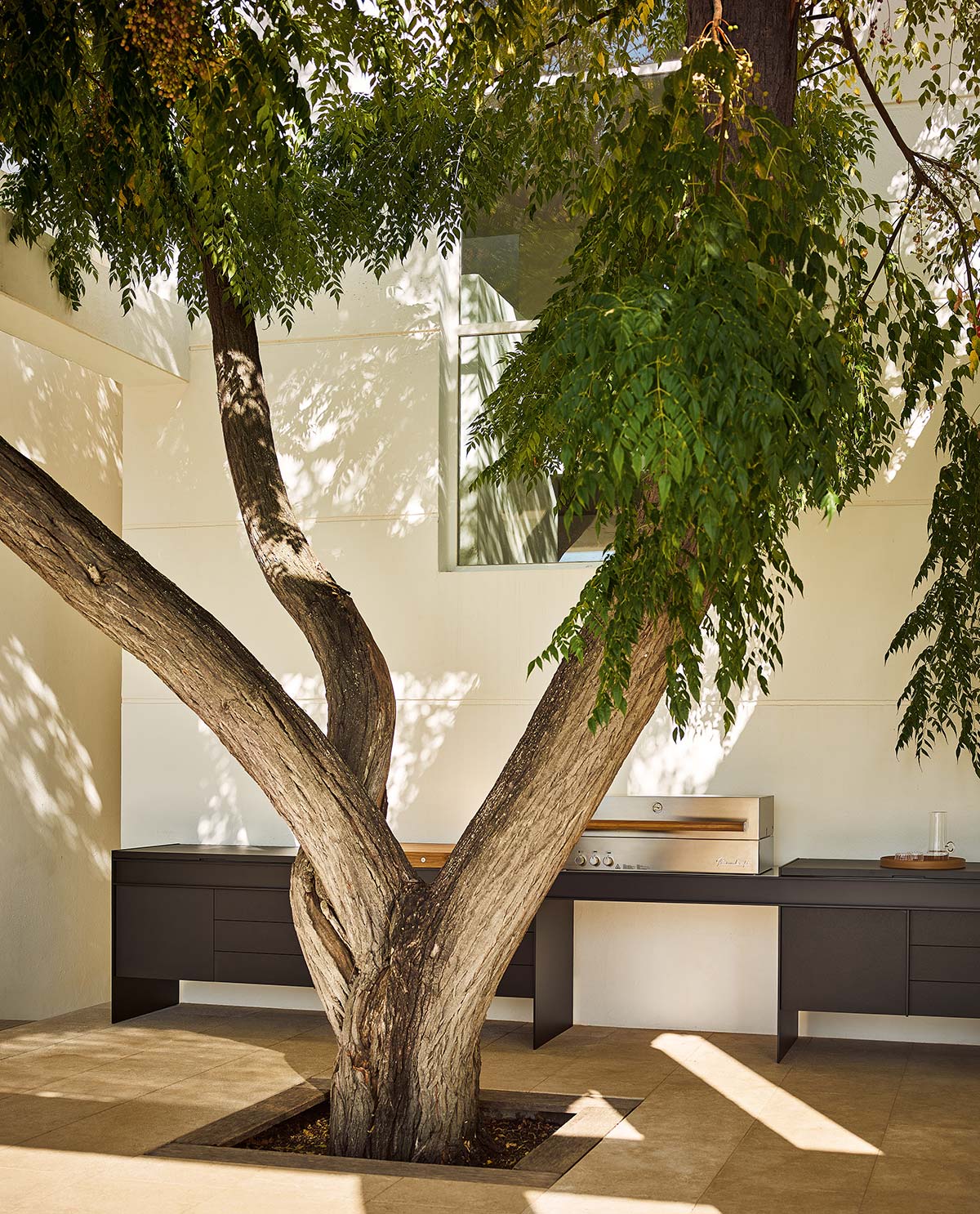 Land by Poliform, design R&D Poliform & CAP 02