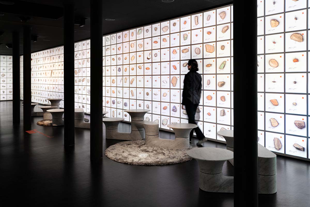 To the edge of matter. An unforgettable journey by Neutra, Milan 06