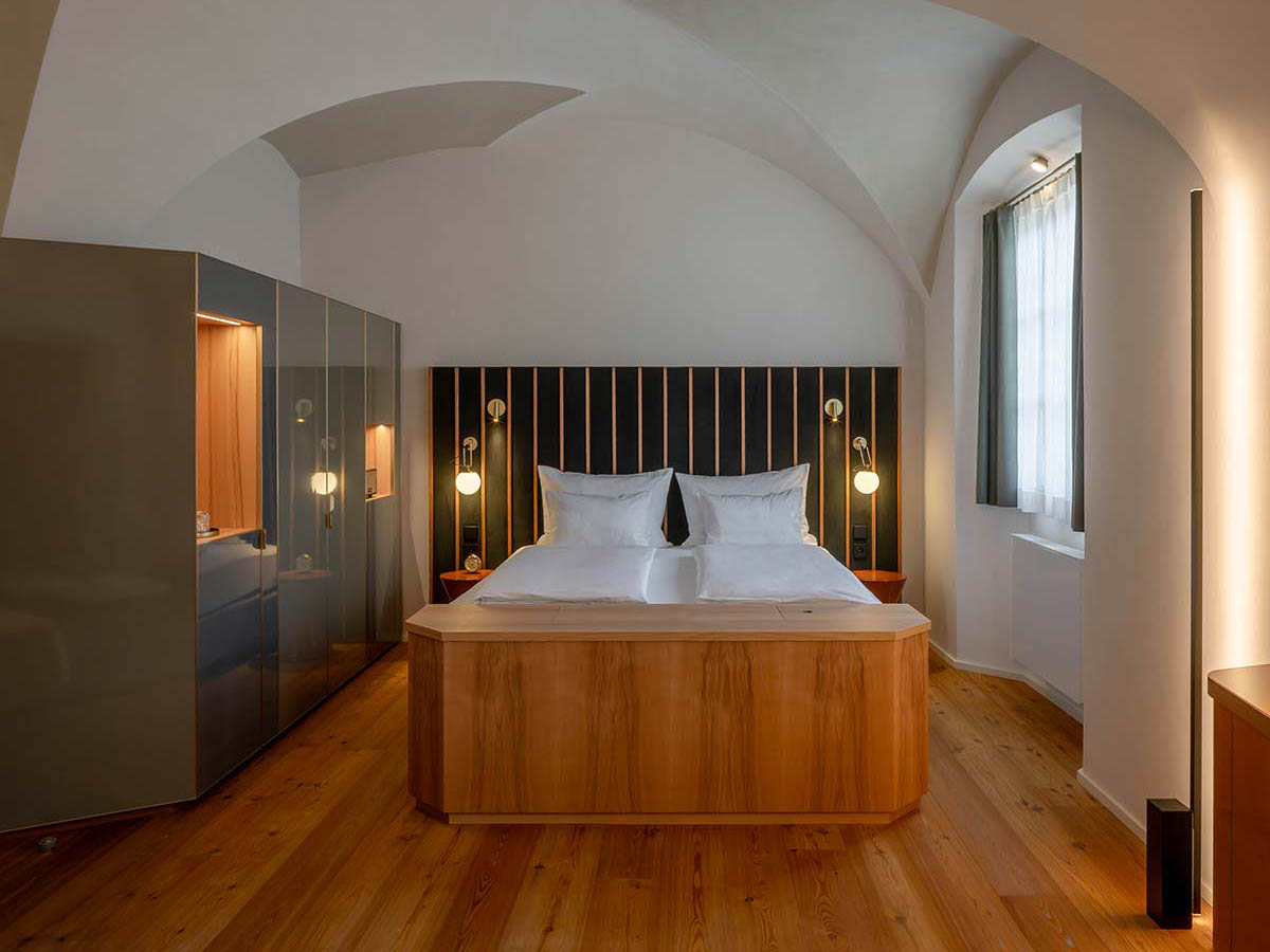 00 Lasserhaus Art Hotel, Bressanone - photo © Paolo Valentini 3