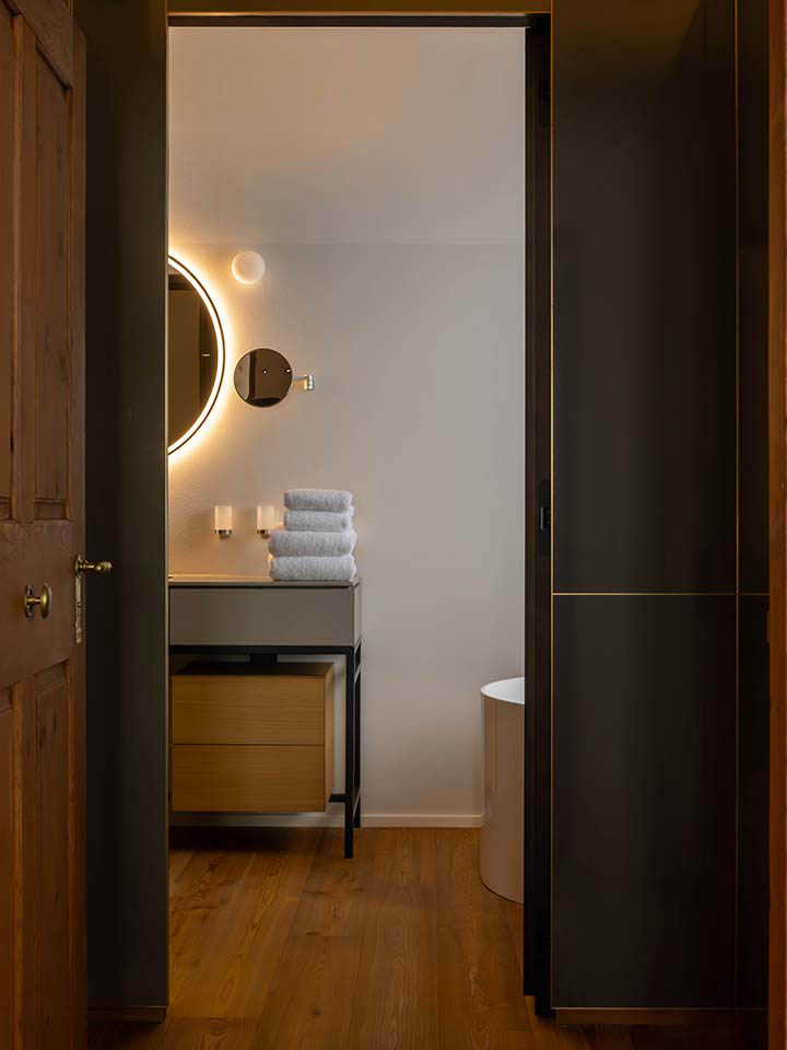 00 Lasserhaus Art Hotel, Bressanone - photo © Paolo Valentini 10