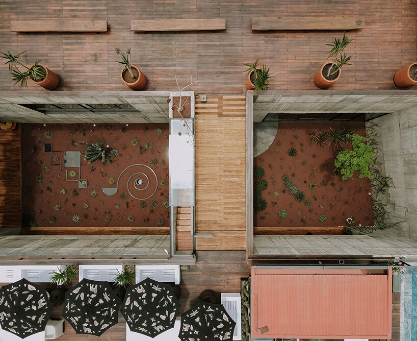 rootstudio hotel флавия