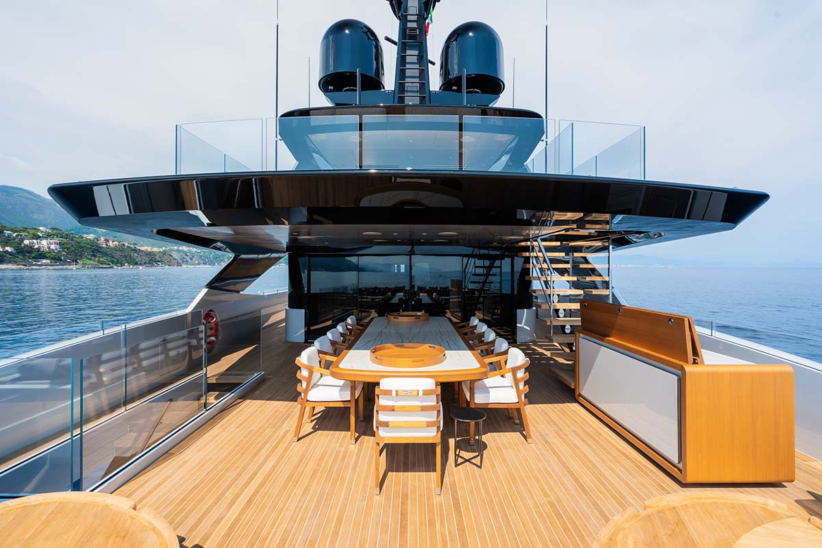 Motor Yacht GREY Tankoa 46