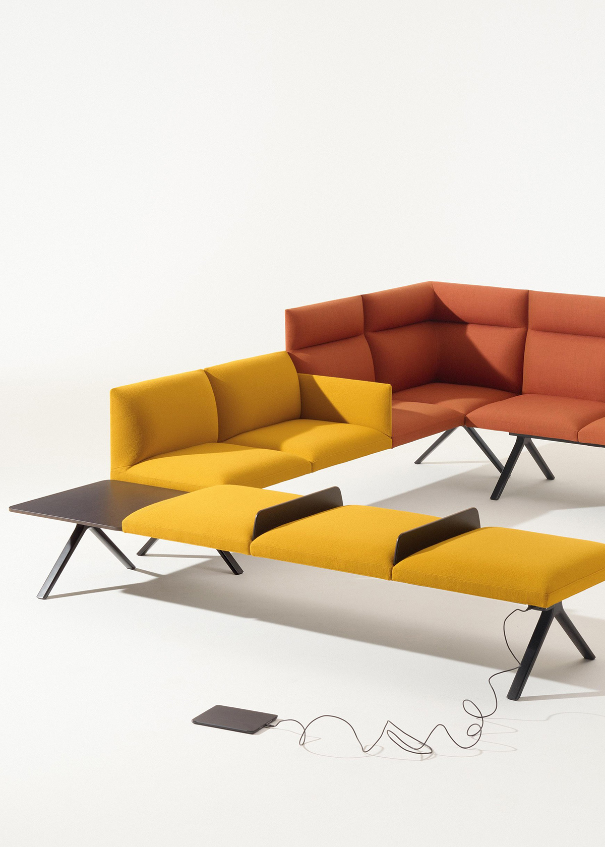 Kiik by Arper, design Ichiro Iwasaki 02