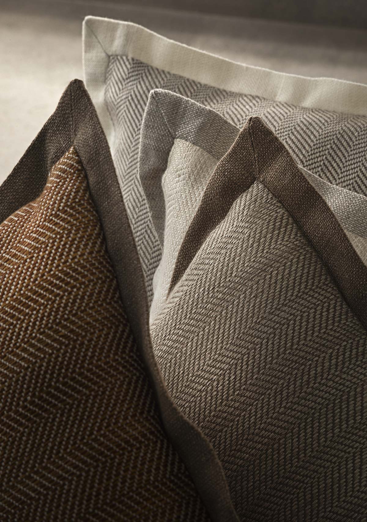 Colle_Cushions
