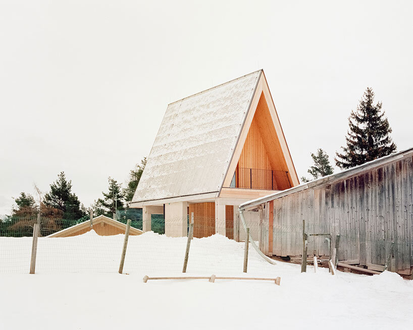 BS HOF House: Alpina Architects представляет недавно расширенный фермерский дом в северной Италии