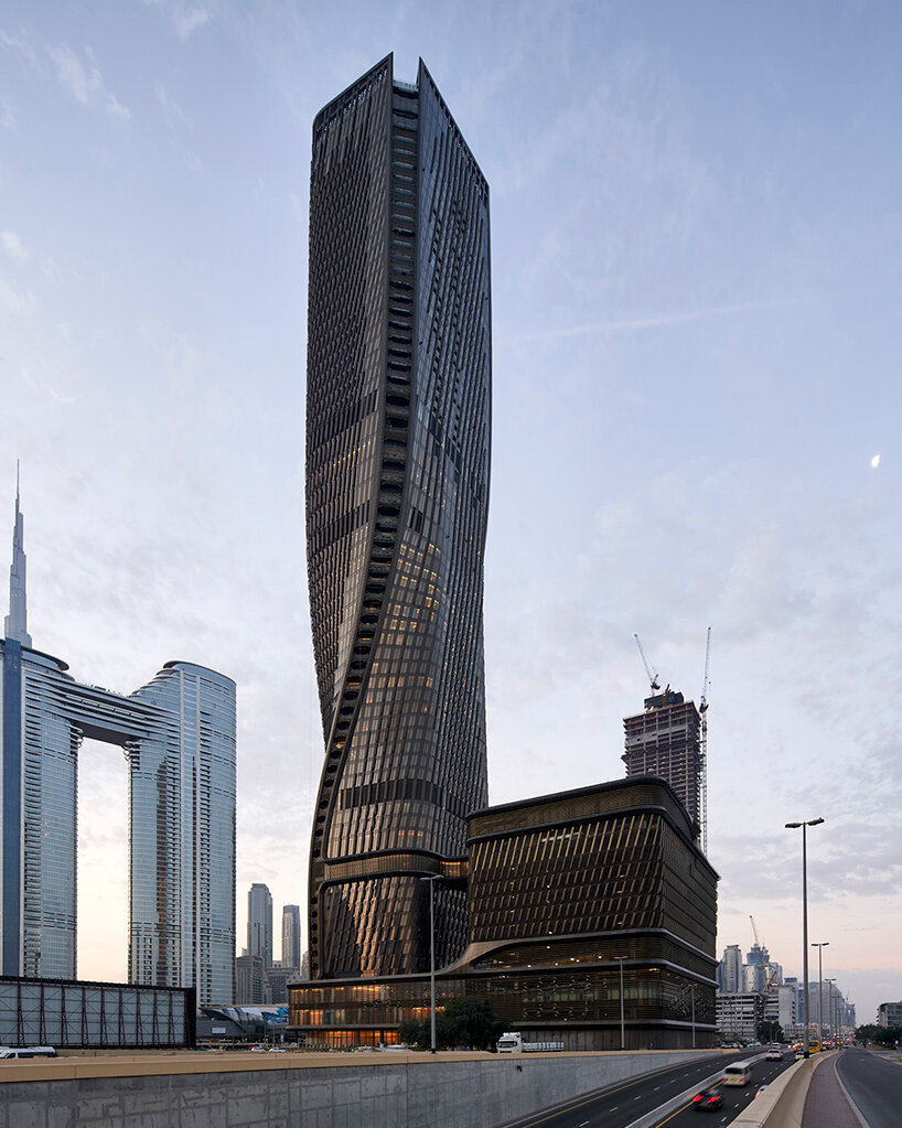 Unsludio wasl tower dubai