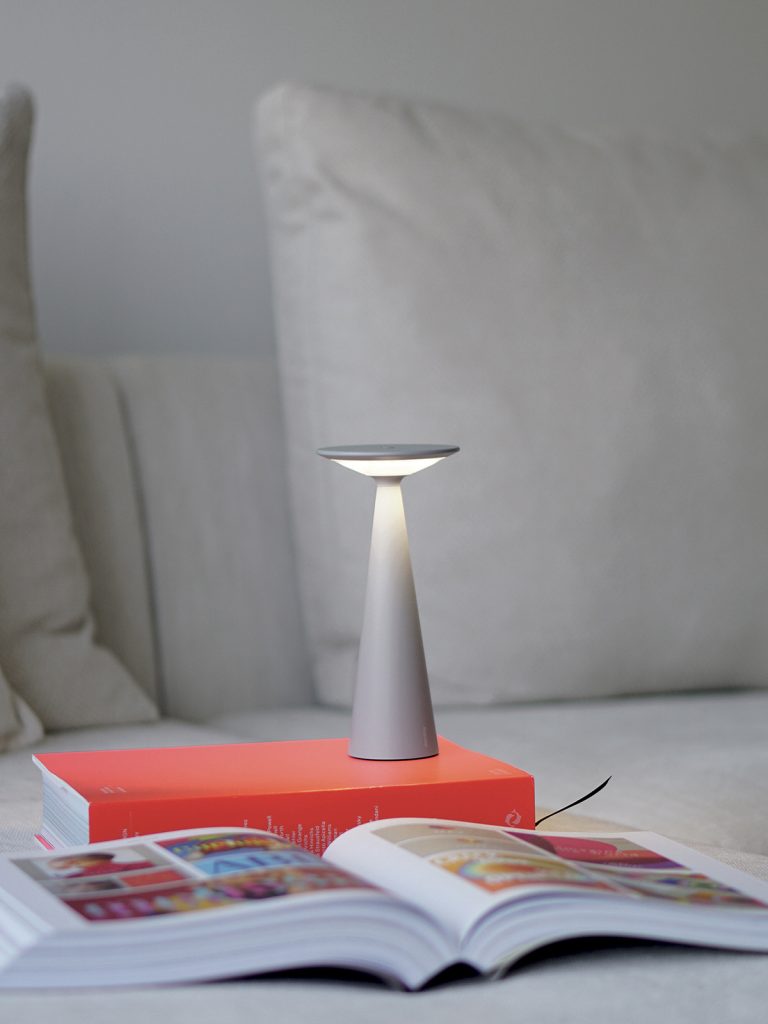 Damina by Zafferano, дизайн Zafferano Lampes-à-Porter