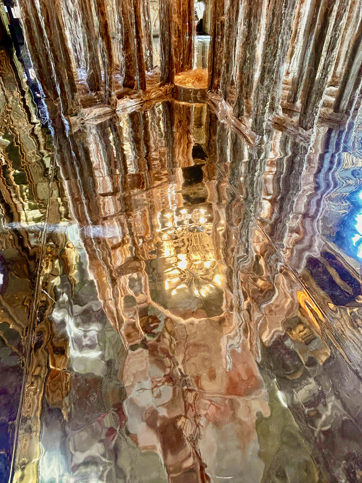 Golden Cage от LCD Textile Edition - Фото © Alessandra Cenna