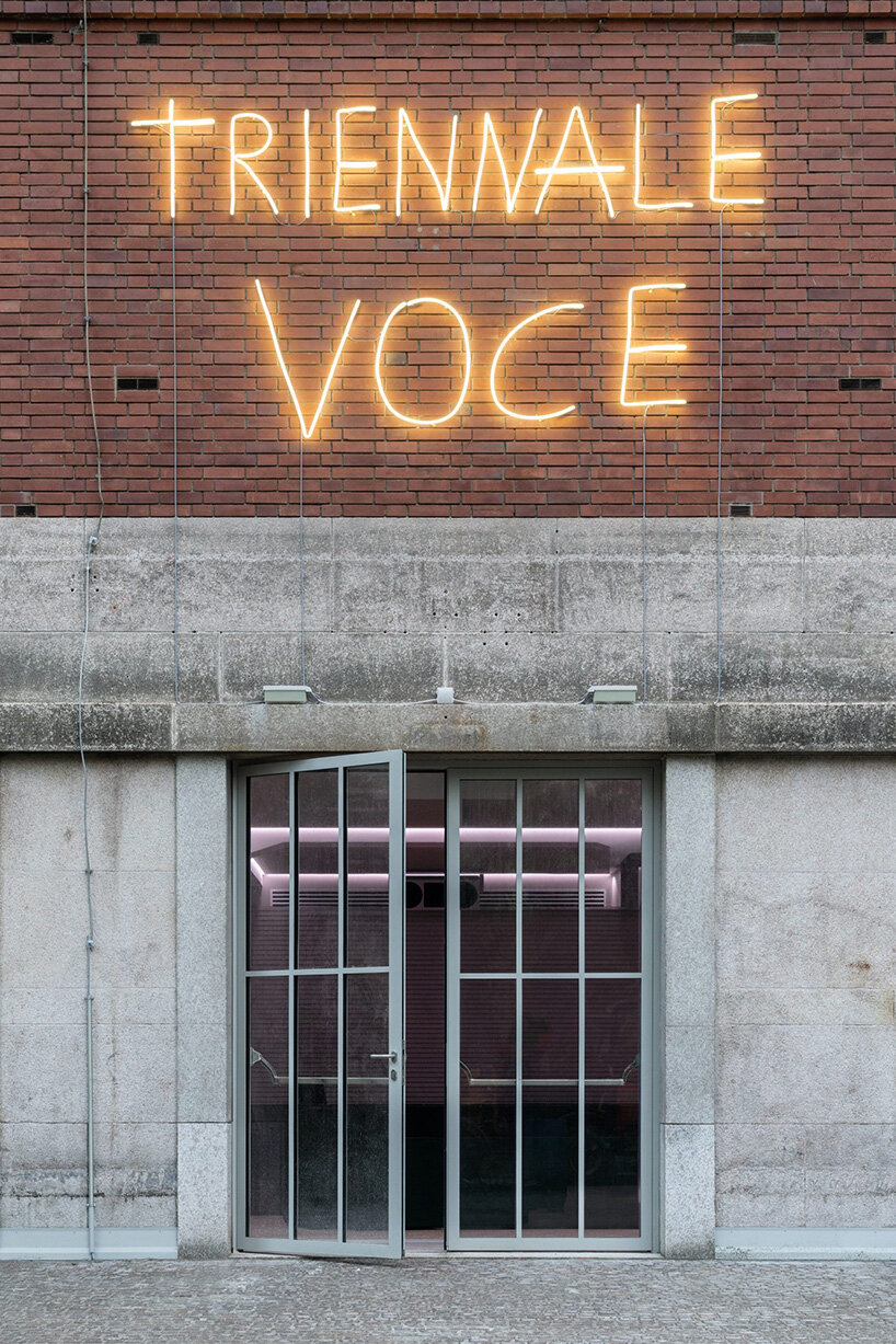 Triennale Milano открывает «voce», пространство-звук с мебелью на заказ Филиппа Малуин