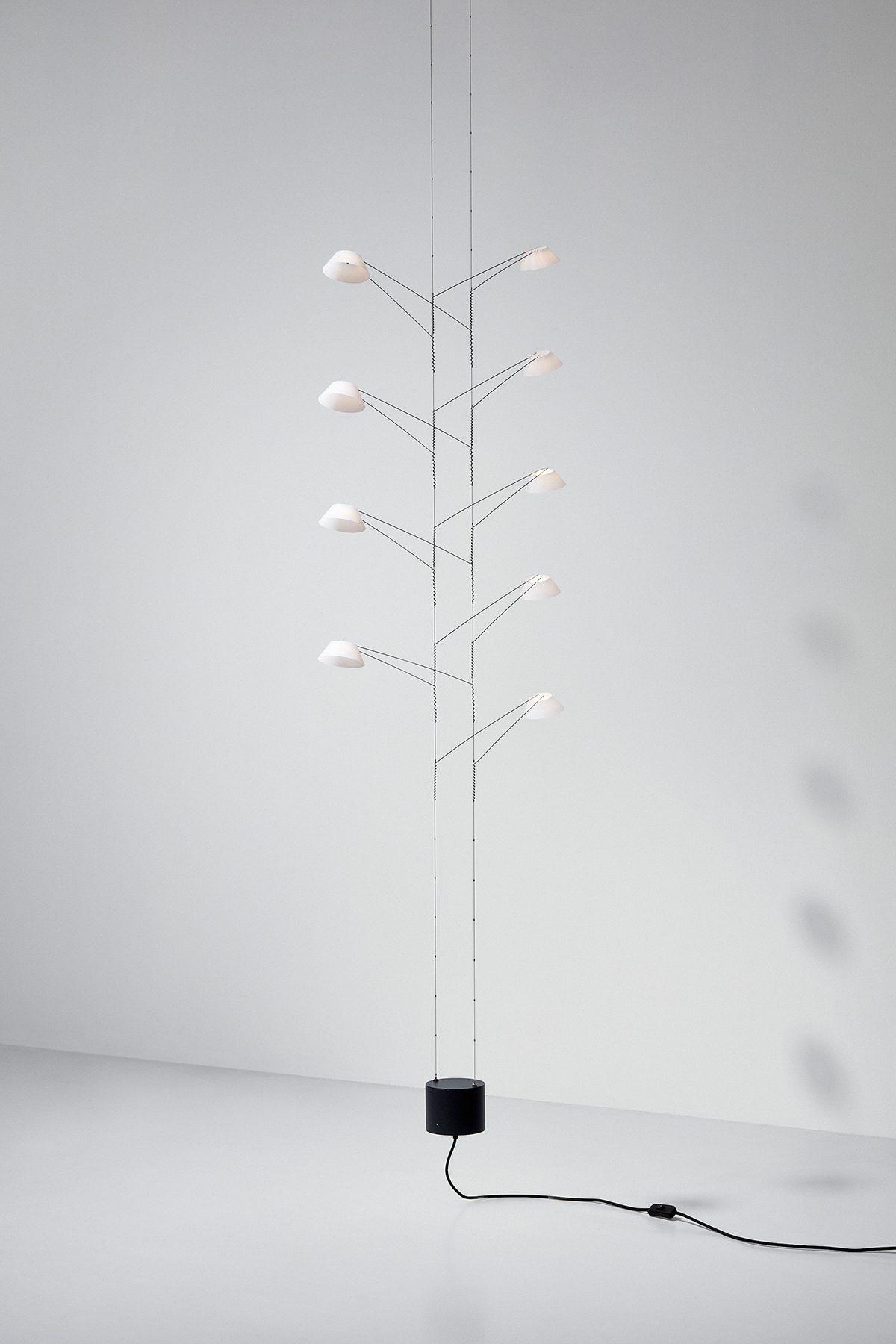 Liiu by Luceplan, design VANTOT 03