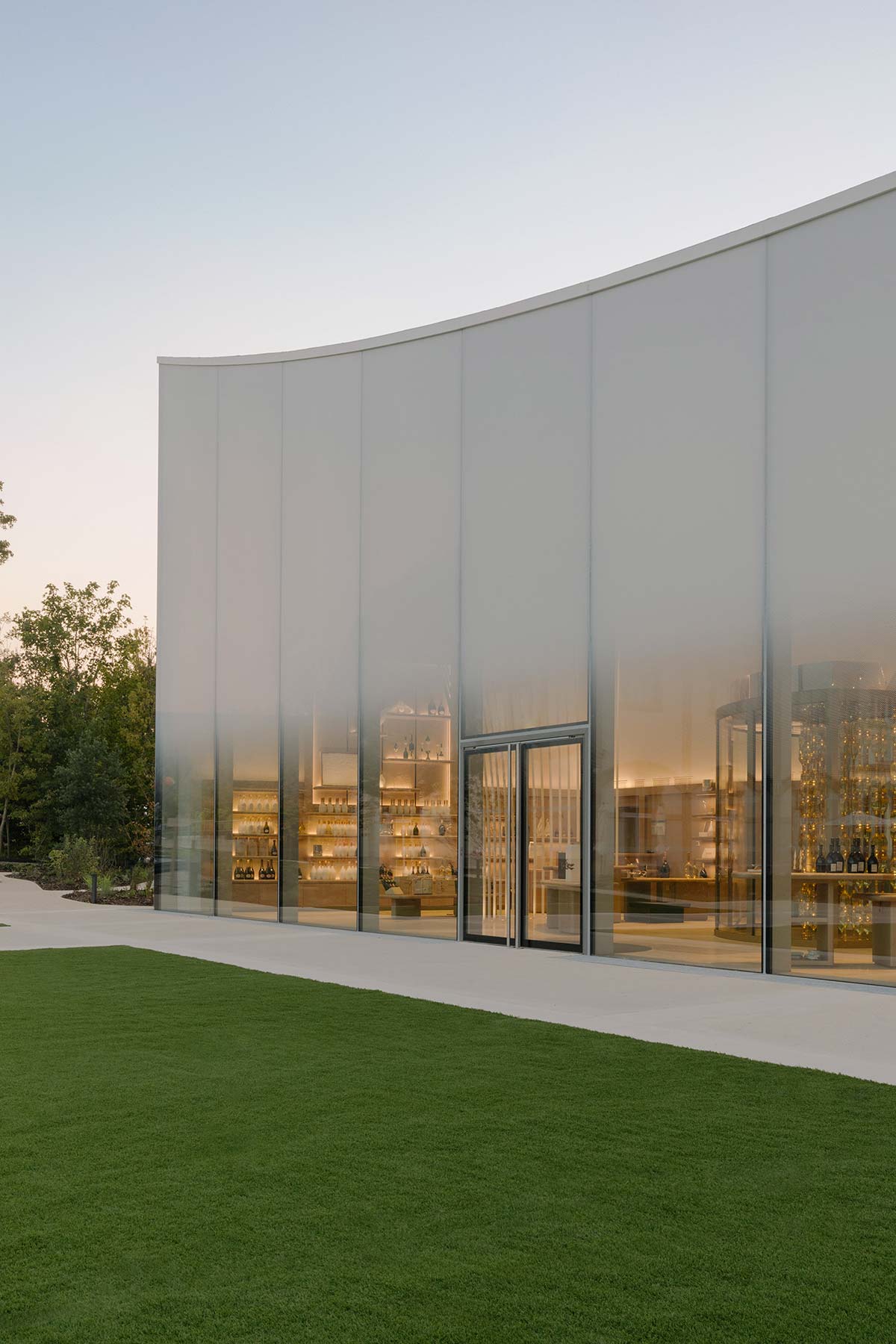Ruinart 4 Rue des crayères, design Sou Fujimoto_2