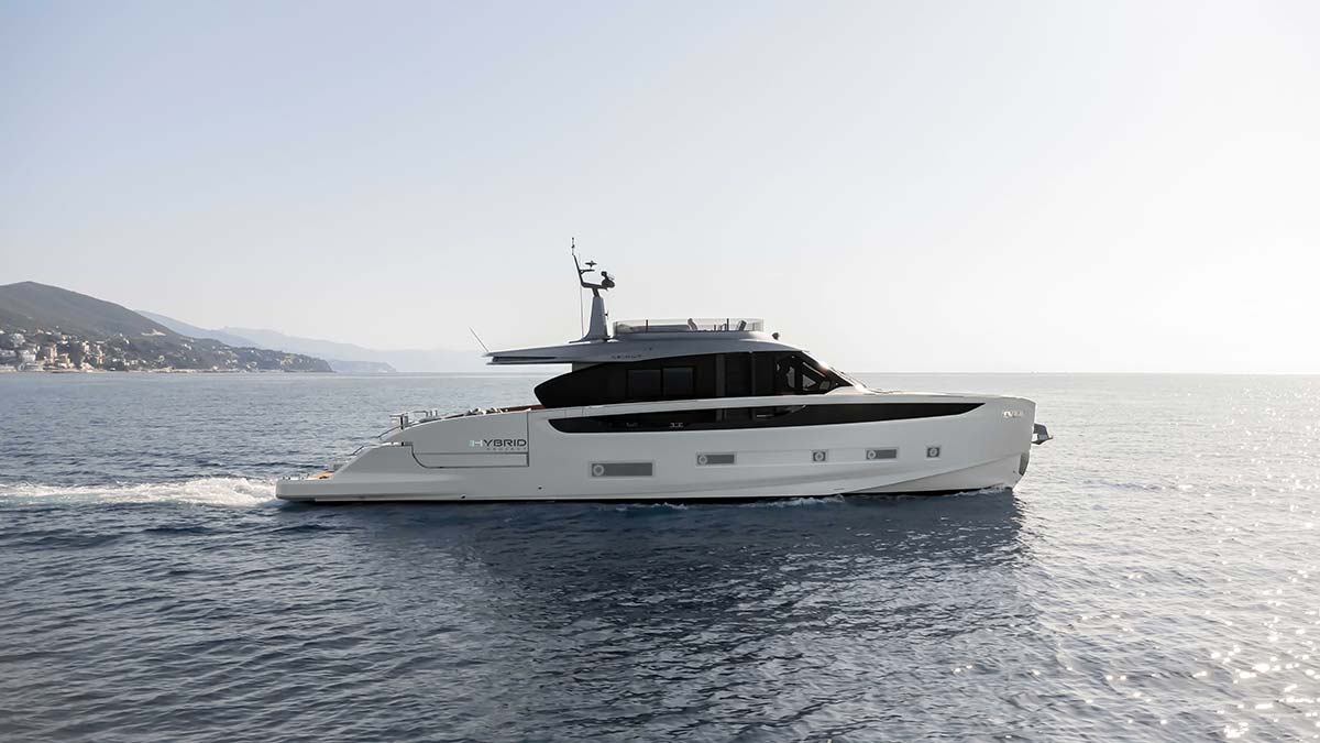 Seadeck 7 от Azimut