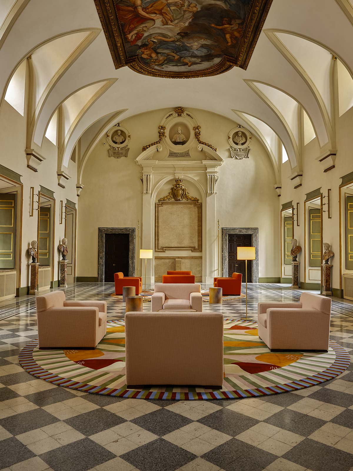 Palazzo Talìa_Aula_magna_2_paralumi_on