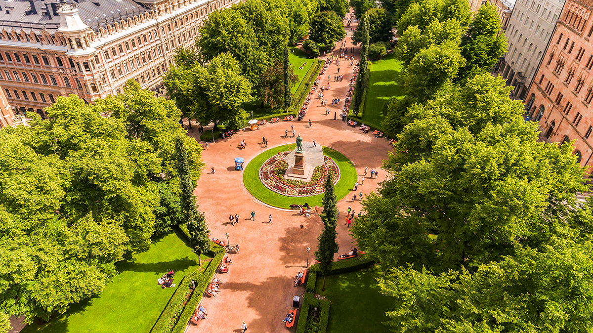 Esplanade Park, Хельсинки - Фото © Теро Сивула