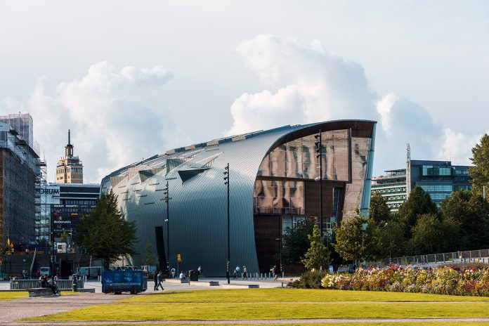 Kiasma, музей современного искусства, Хельсинки - Фото © jjfarq