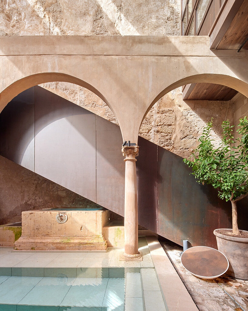 Отель Nobis Palma Mallorca