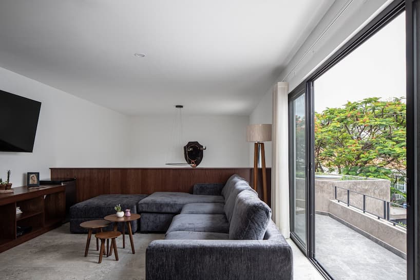 Пористость и укрытие Casa Galvez переосмысливает народ 12
