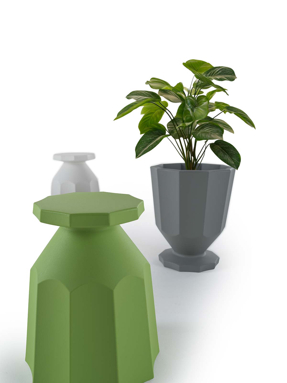 Переиздано Caimi, Design Amdl Circle и Studio Michele de Lucchi