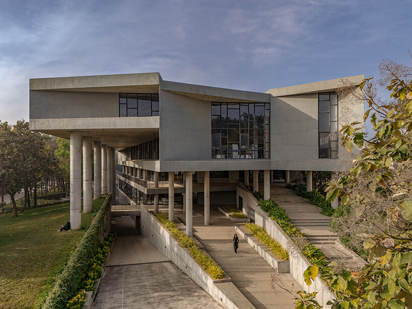 Библиотека SMVIT Architects Architects