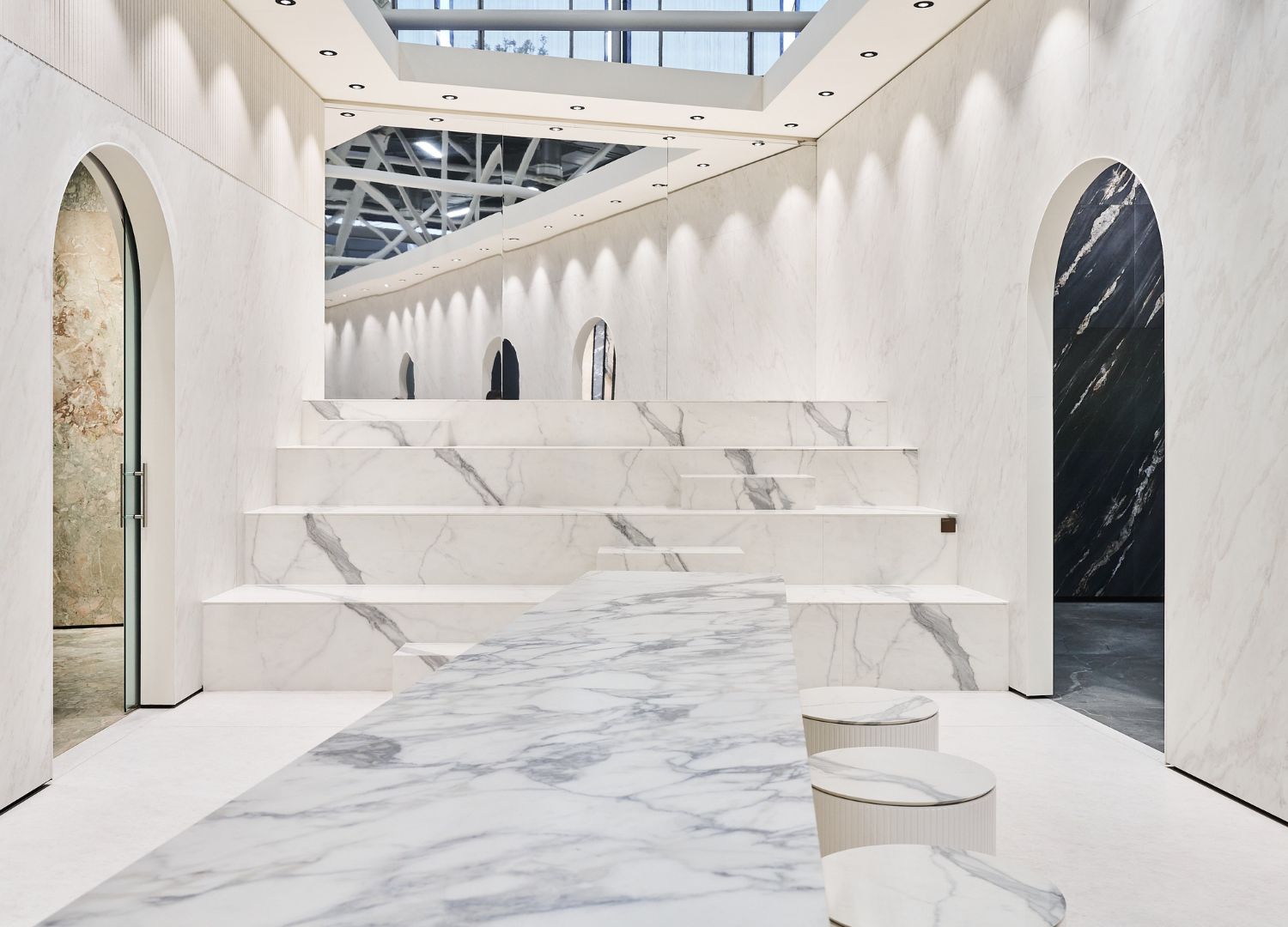 Волшебное путешествие, Cersaie 2025 © Iris Ceramica Group