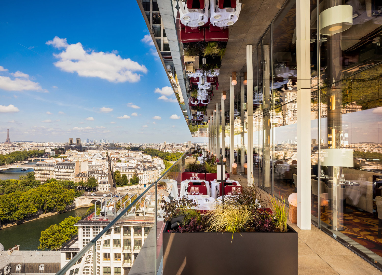 Терраса ресторана «Бонни» ©SO/ Paris