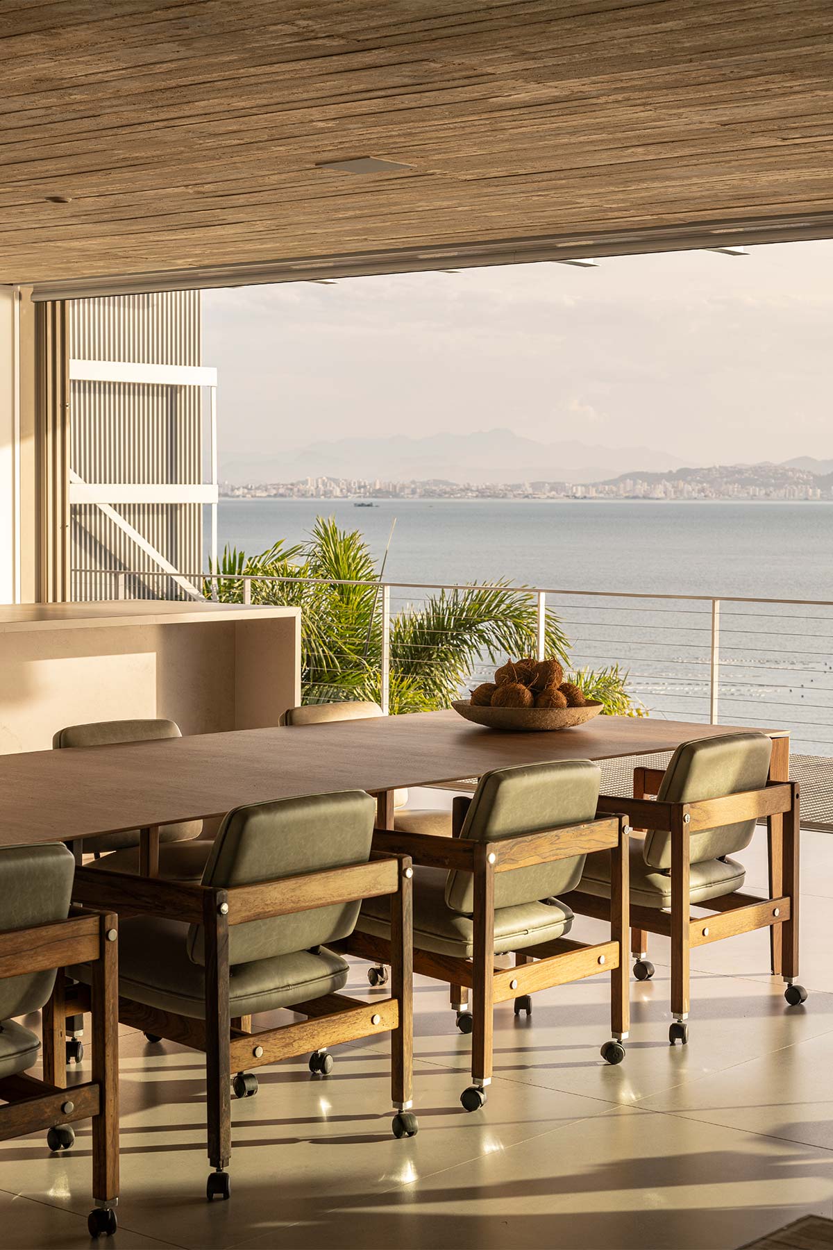 Casa Ponte, Florianópolis, Brasil - Photo © Joana França 8