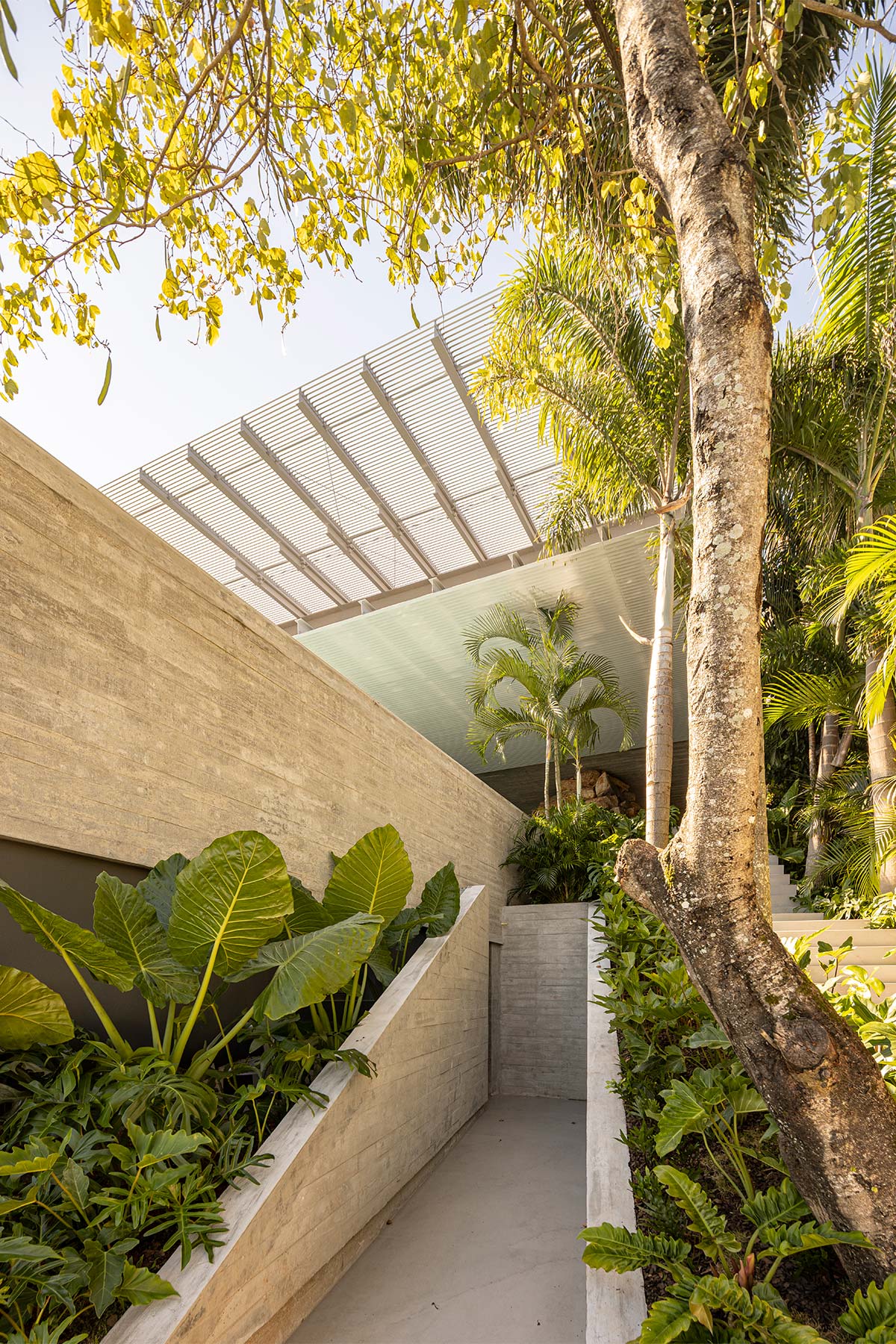 Casa Ponte, Florianópolis, Brasil - Photo © Joana França 3