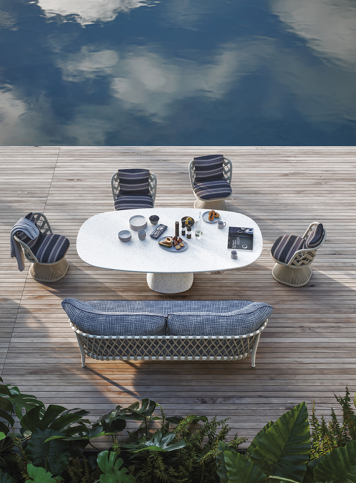 Erica by B&B Italia, design Antonio Citterio 10