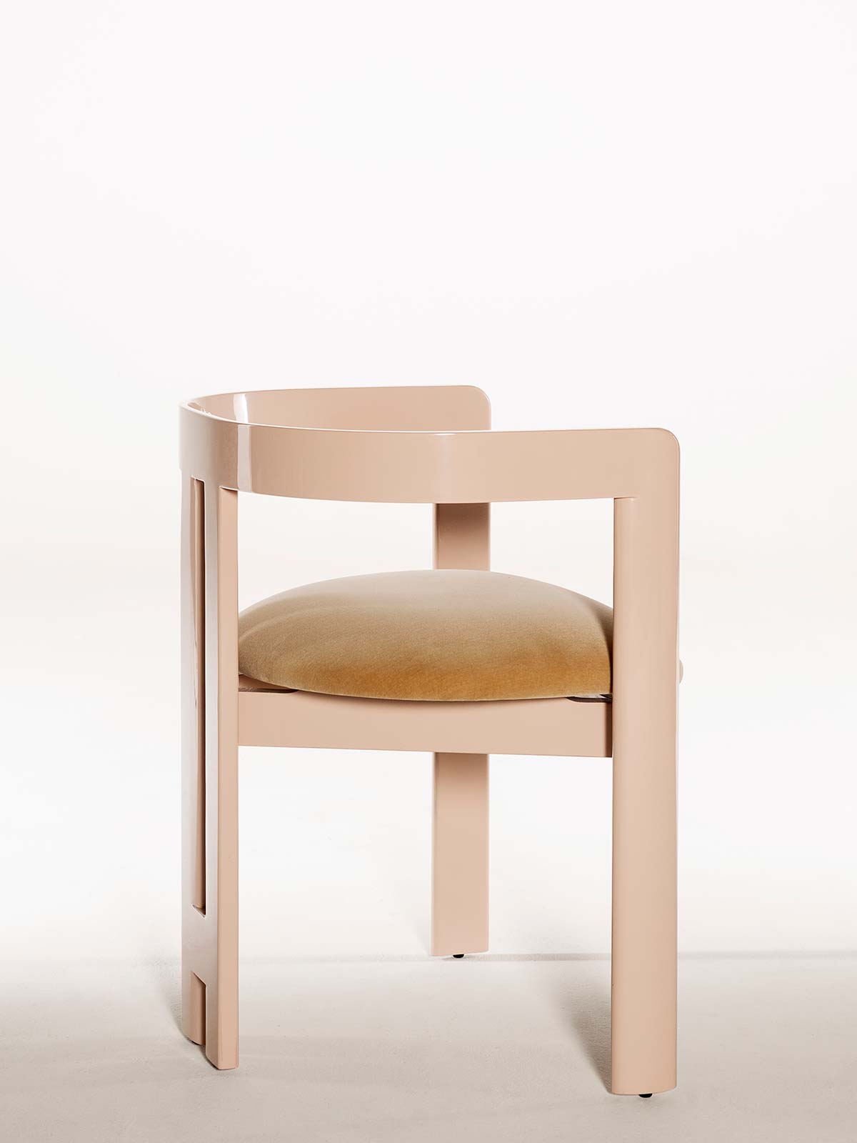 Pigreco от Tacchini, дизайн Тобиа Скарпа - Фото © Джузеппе Диннелла