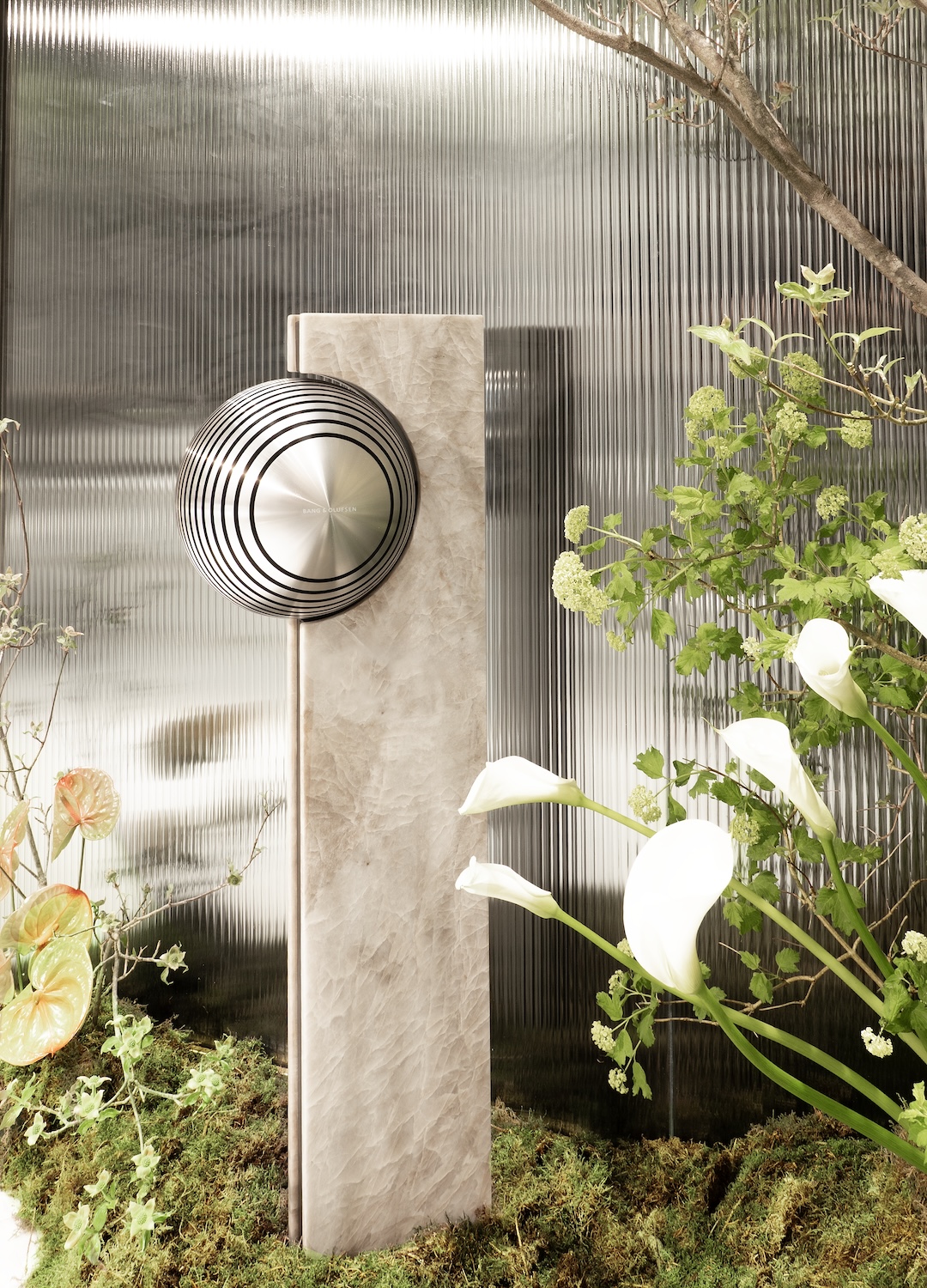 Выставка Недели дизайна в Милане ©Bang & Olufsen и Antolini®
