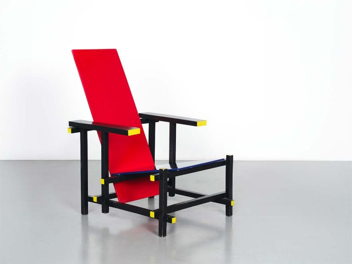 «Красный и синий», Cassina, дизайн Геррита Томаса Ритвельда. Фото © Даниэль Кукла, любезно предоставлено Фридманом Бенда и Герритом Томасом Ритвельдом.