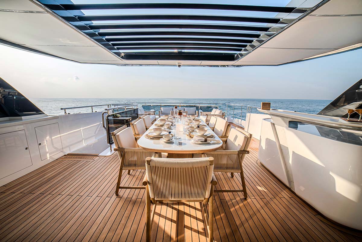 Majesty 100 Terrace by Gulf Craft - Photo © courtesy of Gulf Craft2